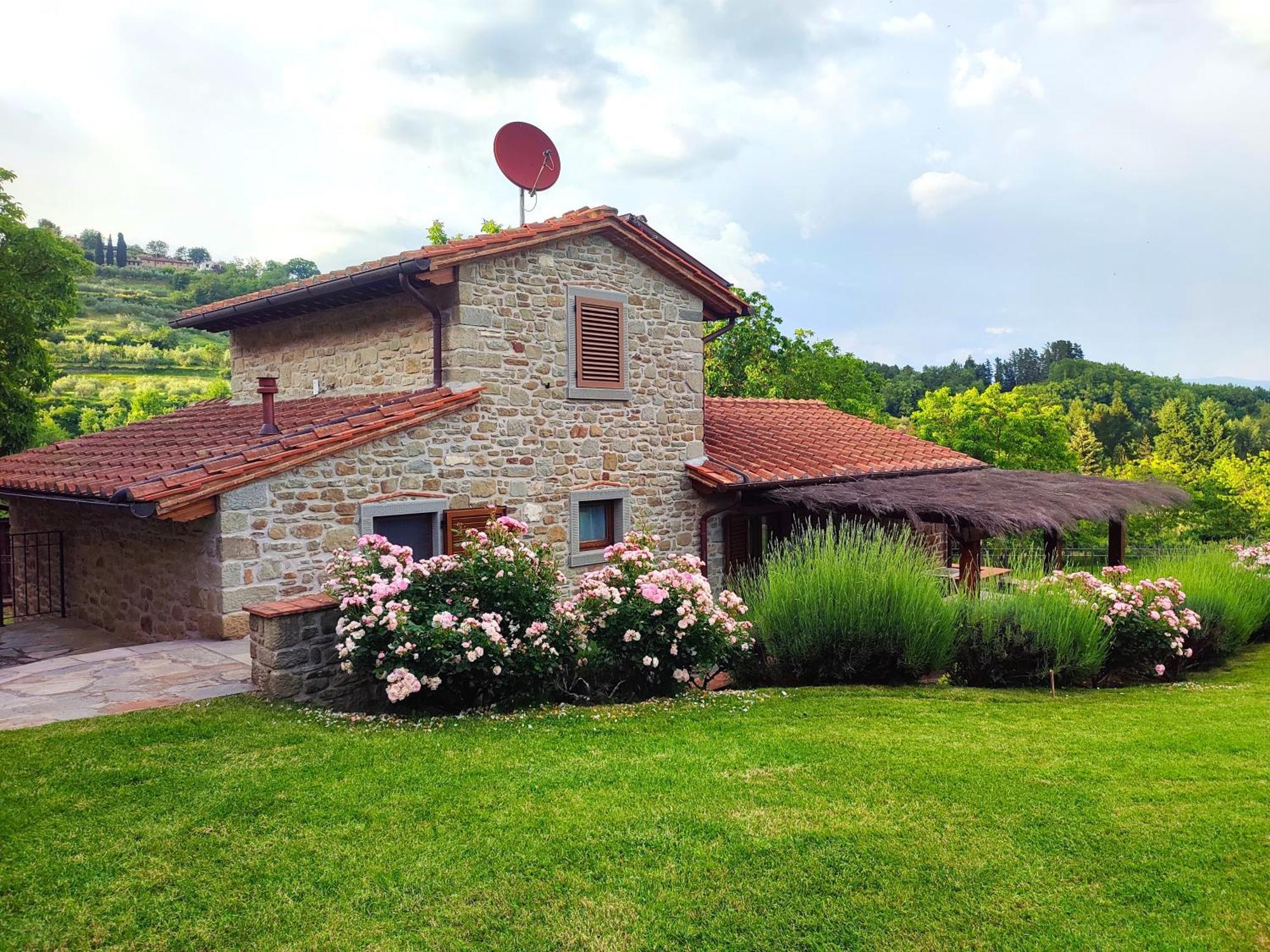 Podere Verdi Colline ポッピ エクステリア 写真