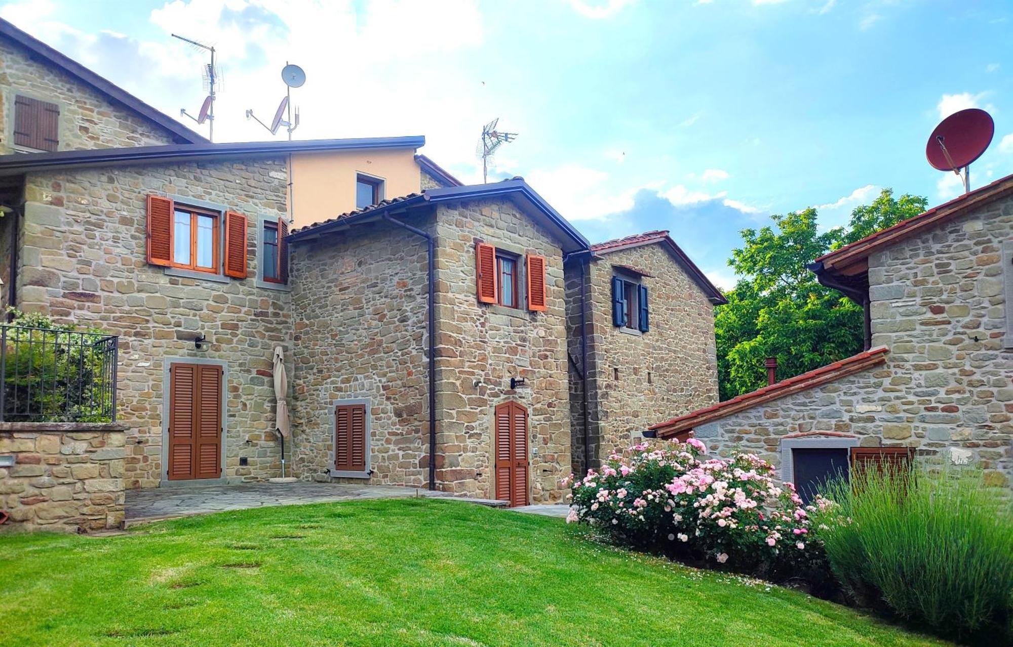 Podere Verdi Colline ポッピ エクステリア 写真