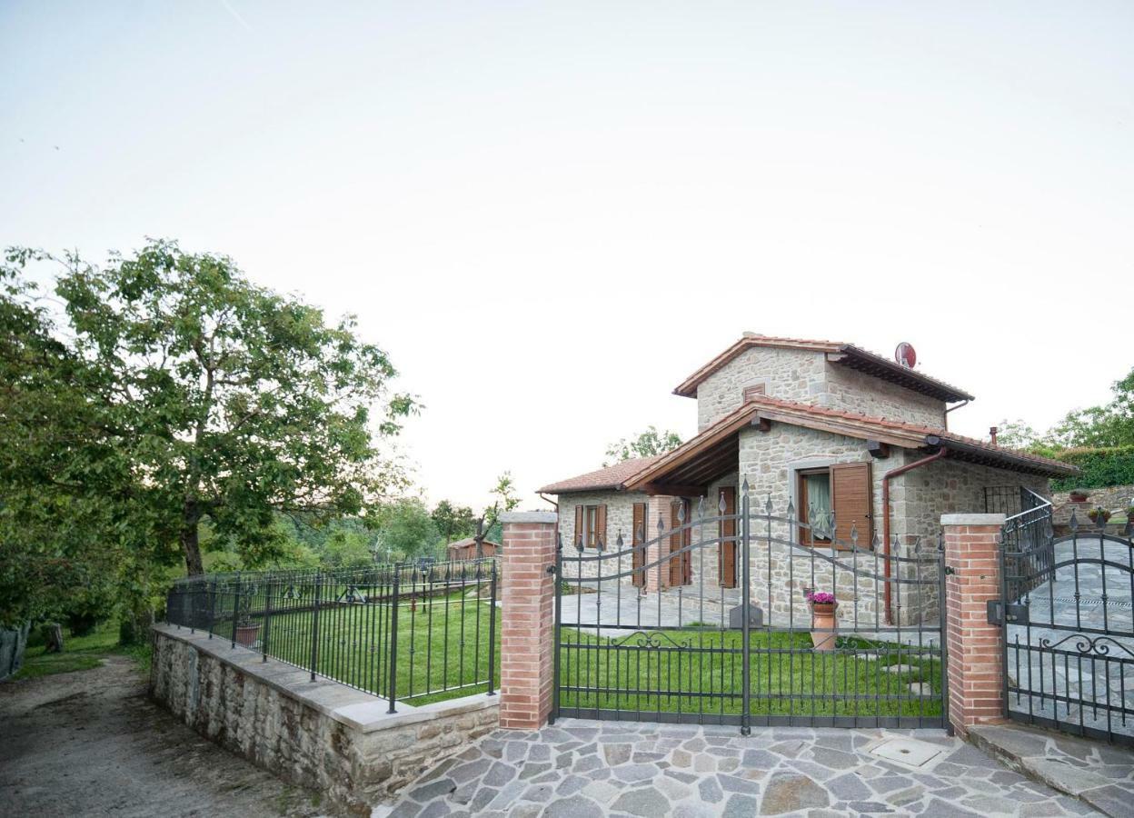 Podere Verdi Colline ポッピ エクステリア 写真